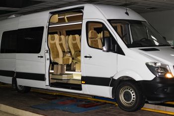 Переделка грузового микроавтобуса Mercedes Sprinter